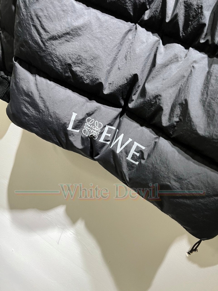 하얀악마 이미테이션 로에베 패딩 (10).jpg