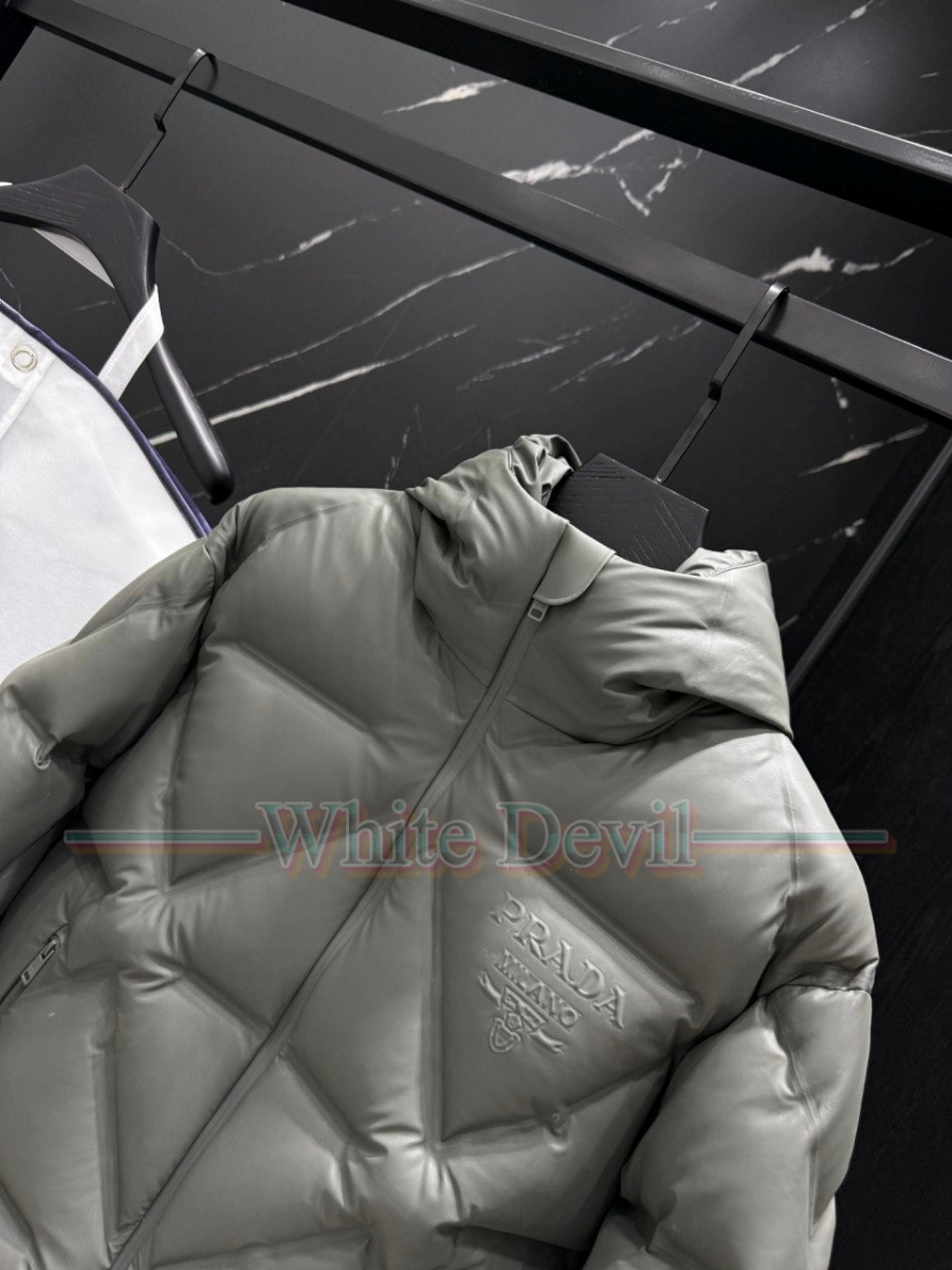하얀악마 이미테이션 프라다 패딩 (4).jpg