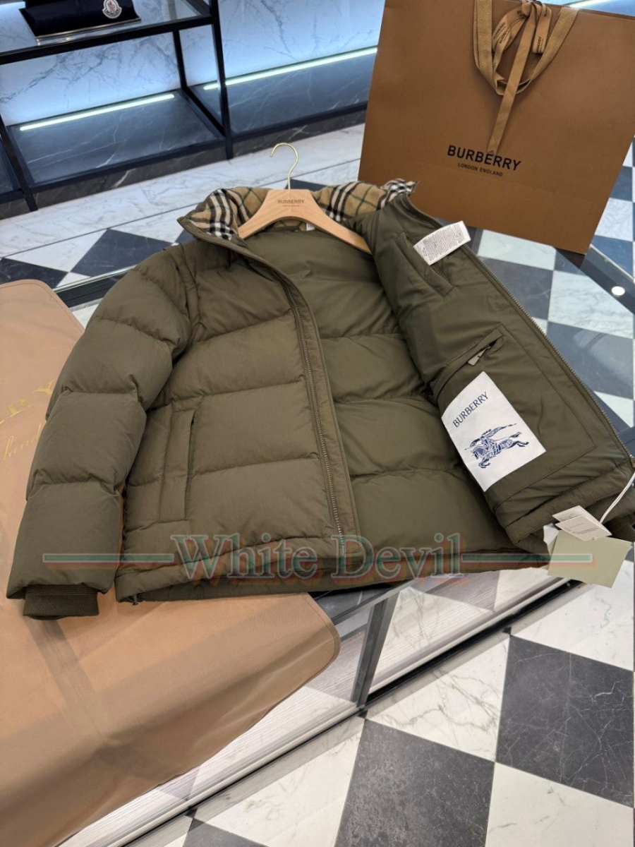하얀악마 이미테이션 버버리 패딩 (17).jpg