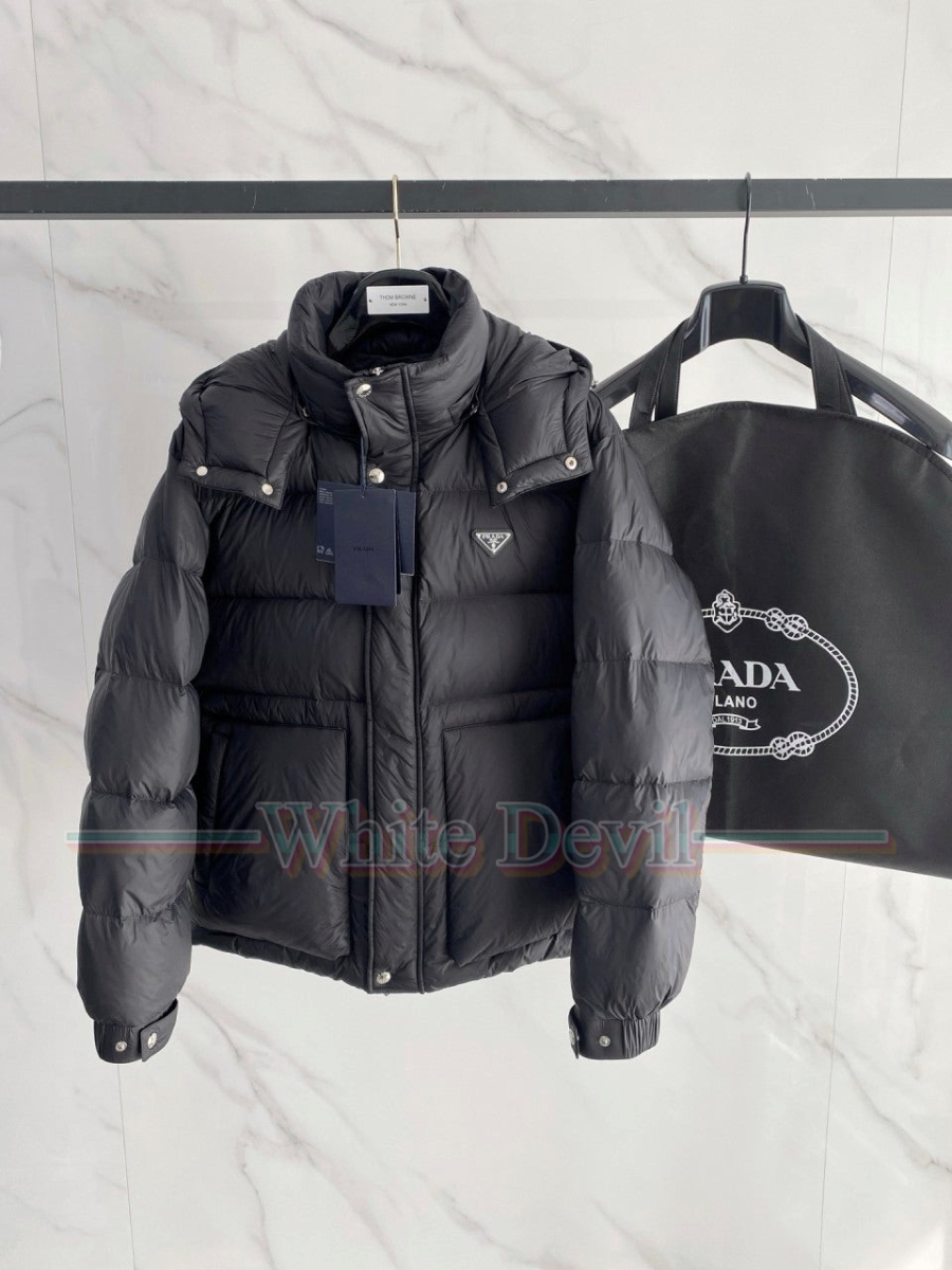 하얀악마 이미테이션 프라다 패딩 (1).jpg