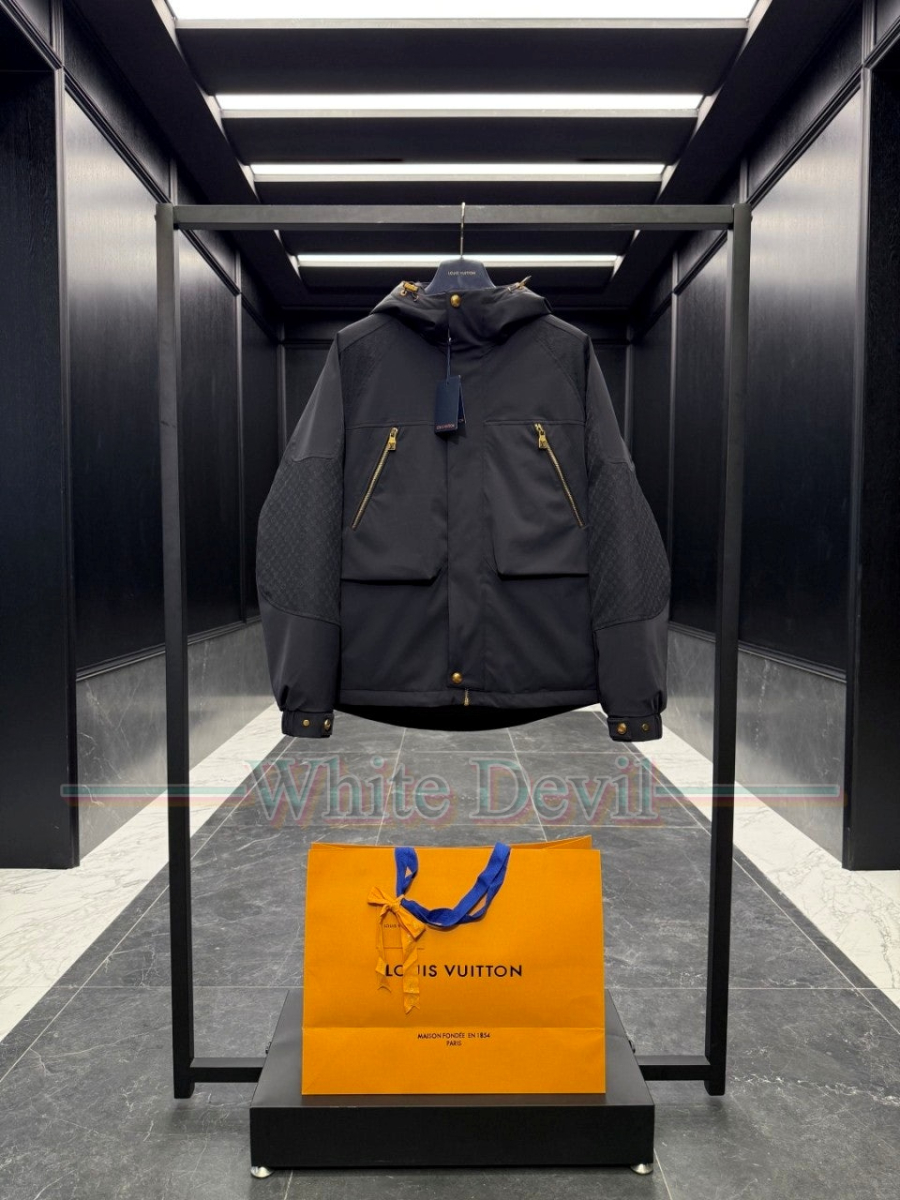 하얀악마 이미테이션 루이 패딩 (1).jpg