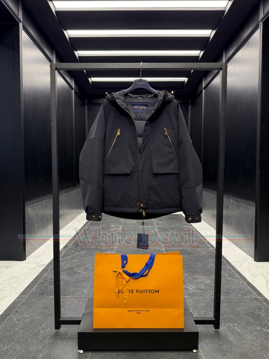 하얀악마 이미테이션 루이 패딩 (2).jpg
