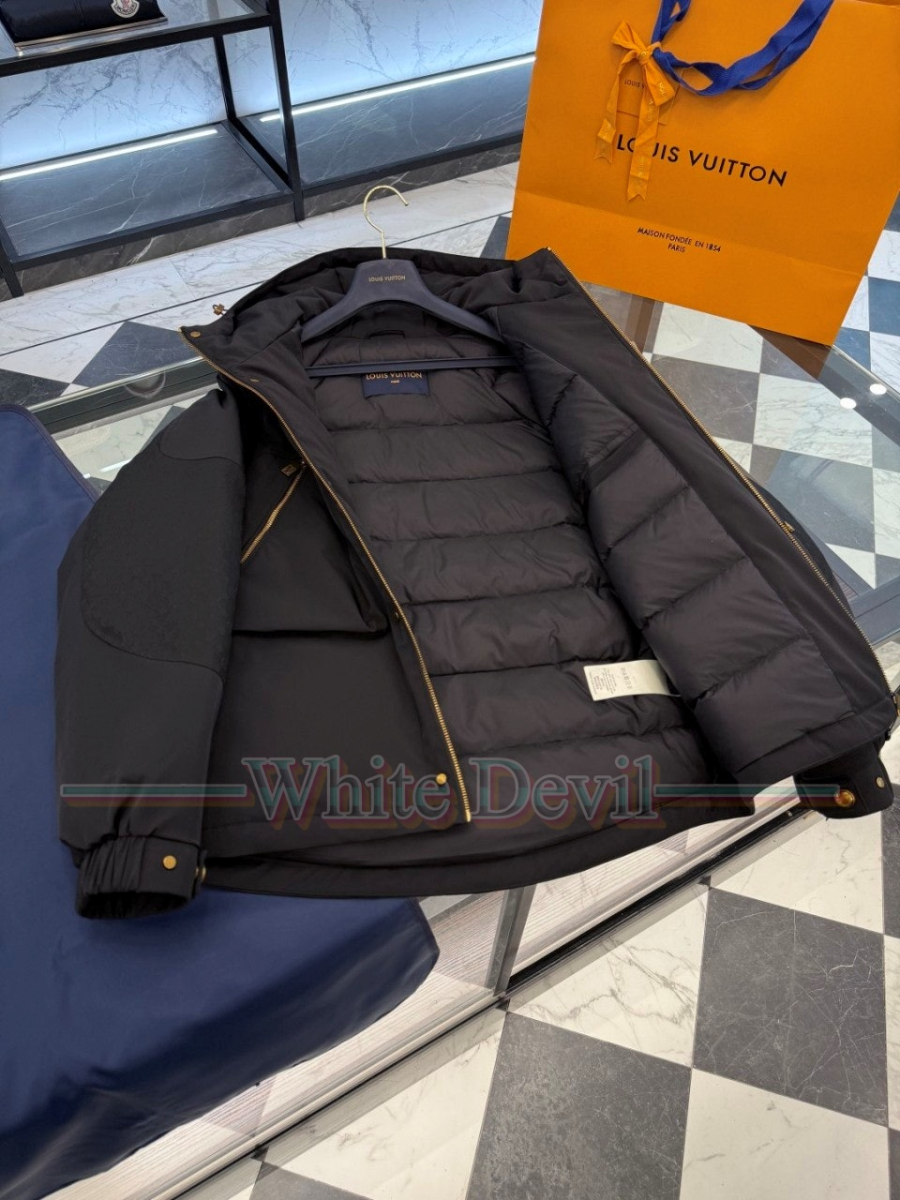 하얀악마 이미테이션 루이 패딩 (12).jpg