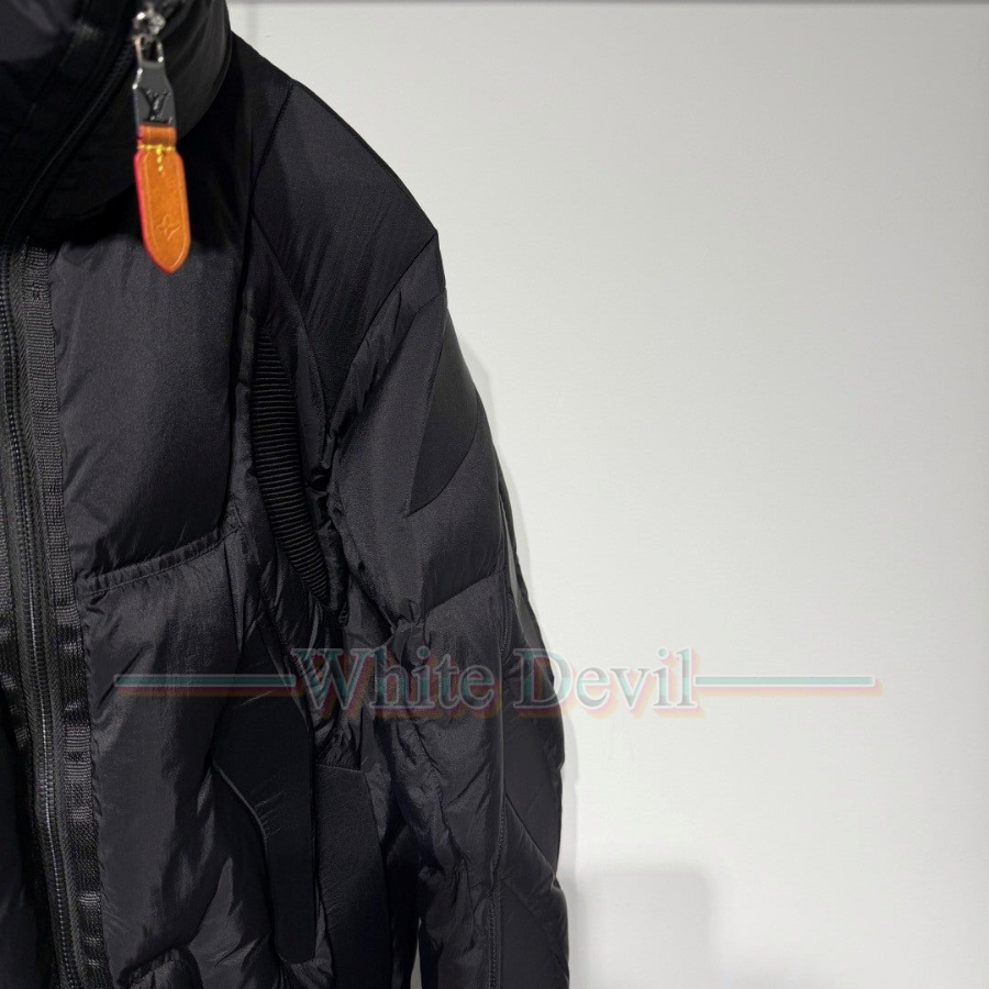 하얀악마 이미테이션 루이 패딩 (4).jpg