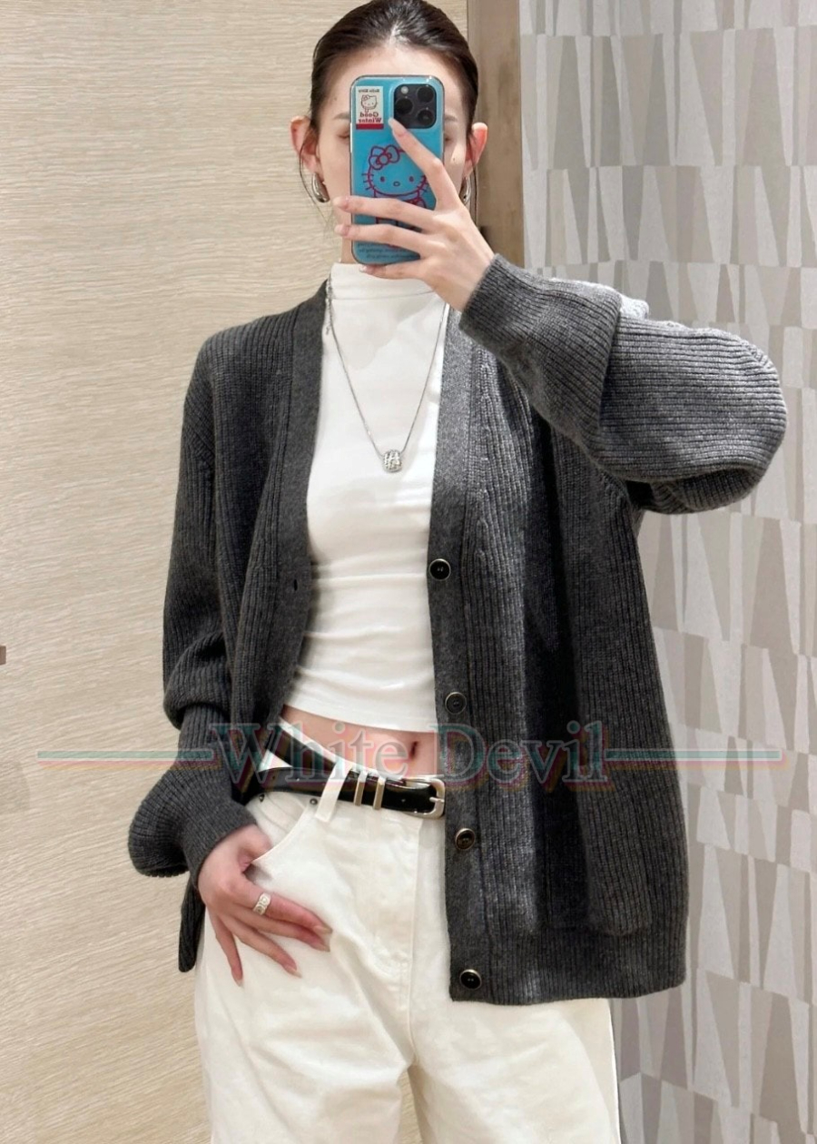 하얀악마 이미테이션 루이 가디건 (2).jpg