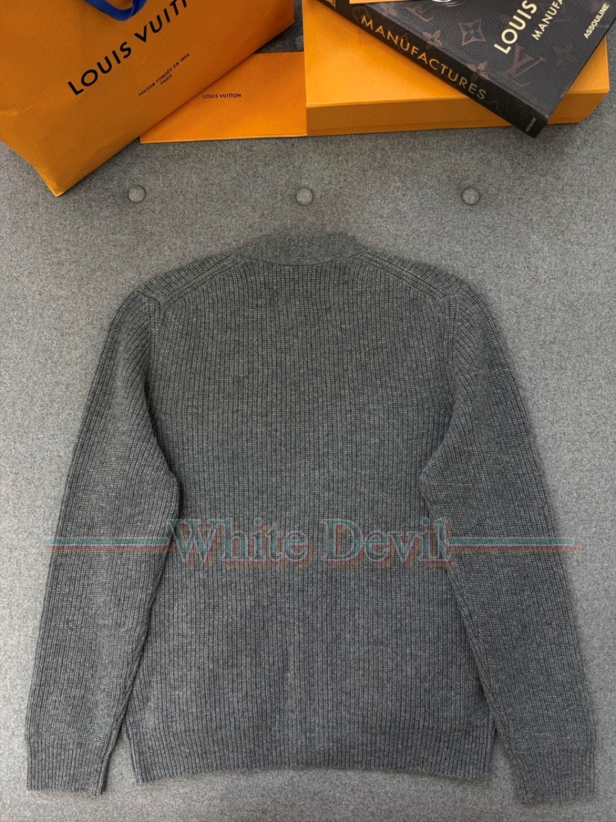 하얀악마 이미테이션 루이 가디건 (7).jpg