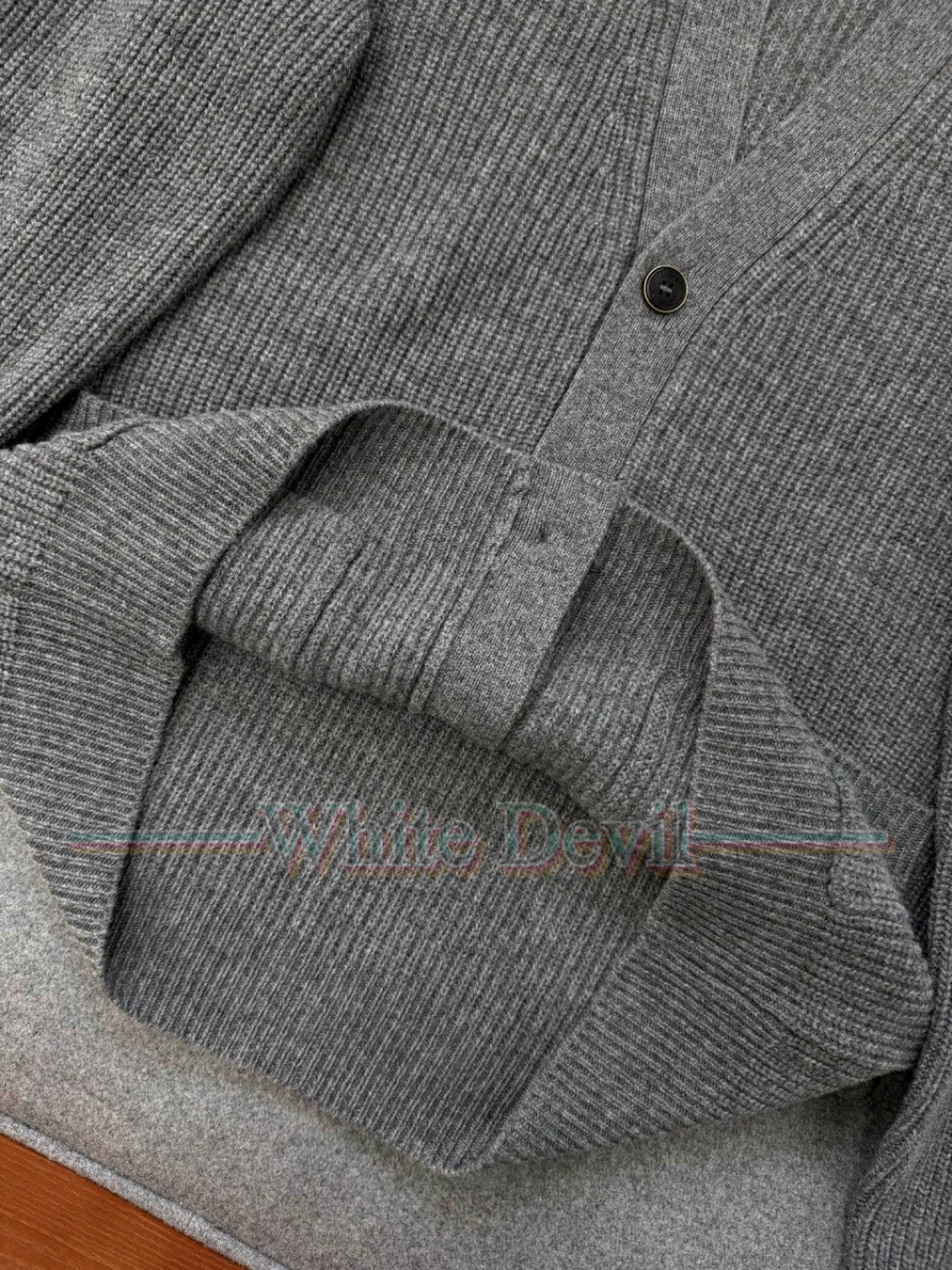 하얀악마 이미테이션 루이 가디건 (12).jpg