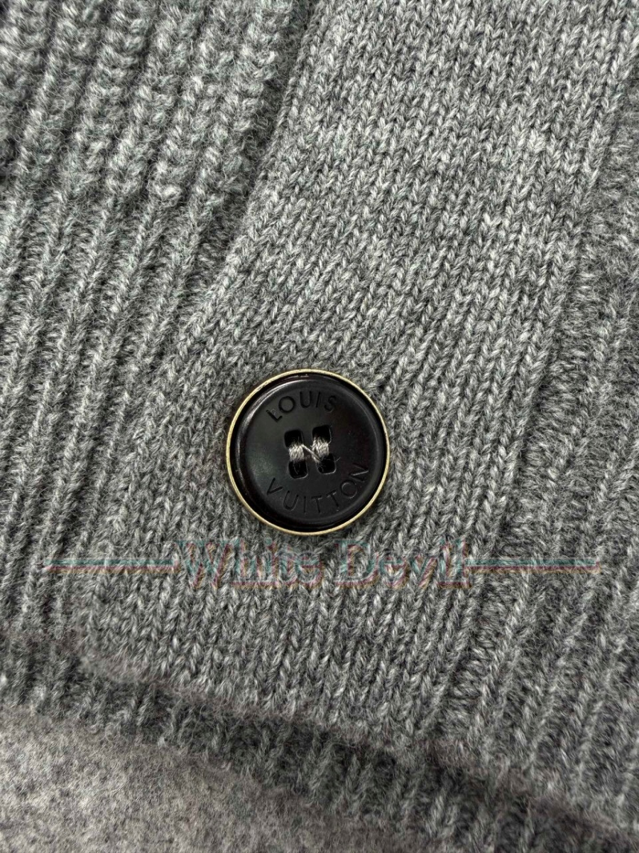 하얀악마 이미테이션 루이 가디건 (17).jpg