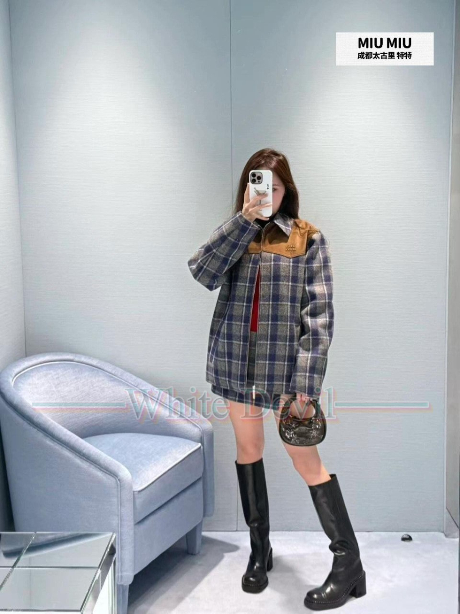 하얀악마 이미테이션 미우미우 자켓 (1).jpg