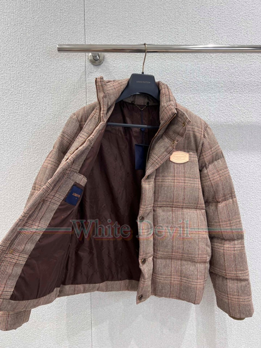 하얀악마 이미테이션 루이 패딩 (5).jpg