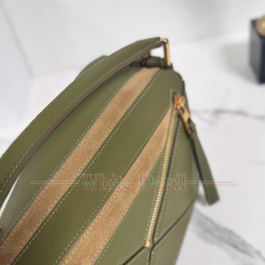 하얀악마 레플리카 로에베 가방 (9).jpg