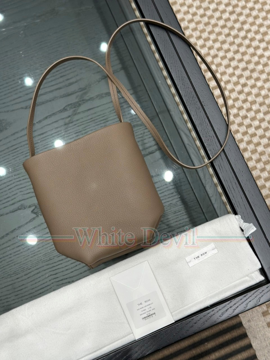 하얀악마 레플리카 더로우 크로스백 (3).jpg