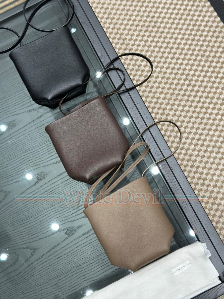 하얀악마 레플리카 더로우 크로스백 (11).jpg