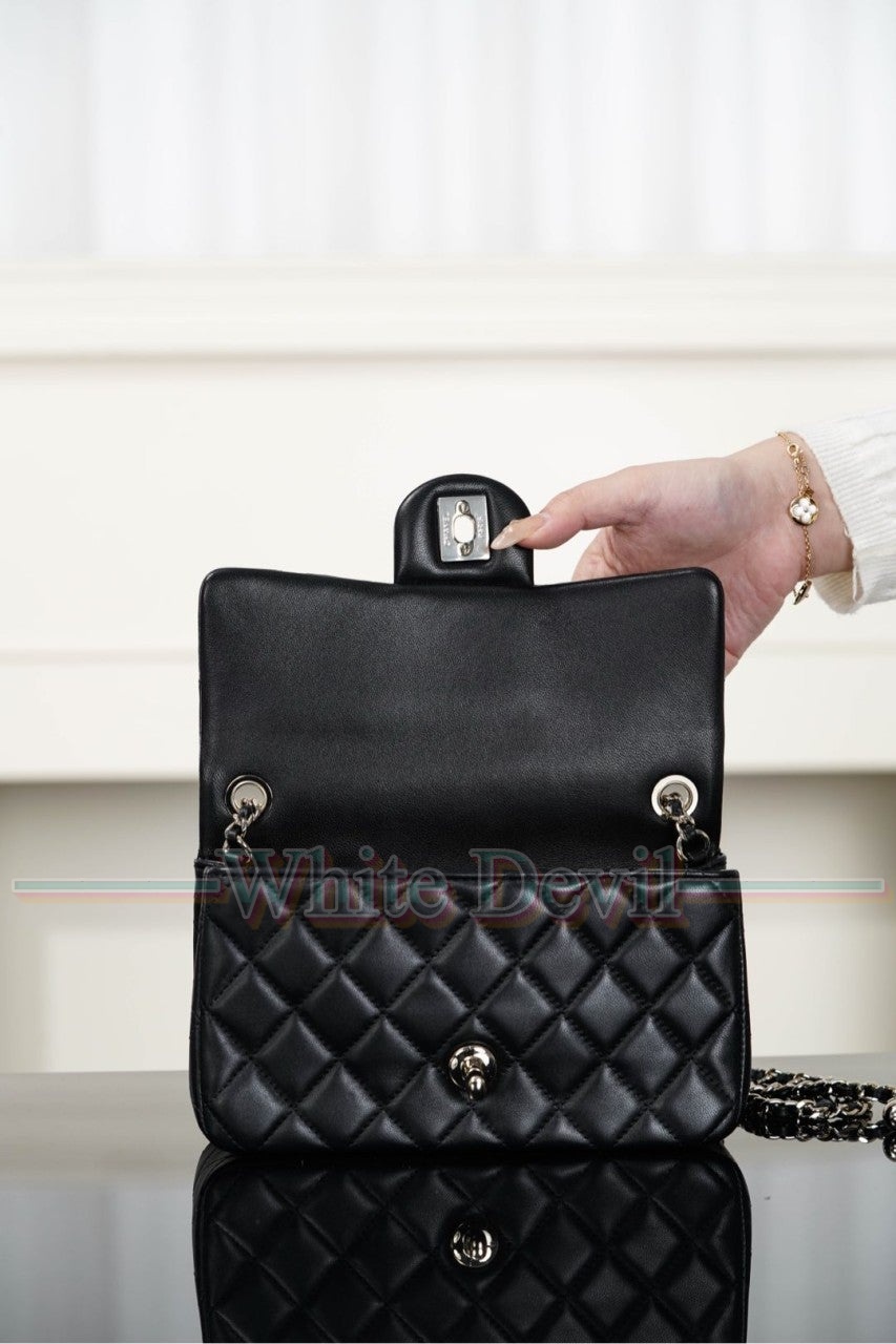 하얀악마 레플리카 샤넬 클래식 (8).jpg