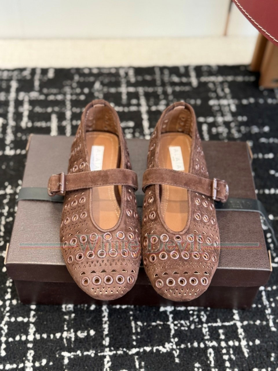 하얀악마 레플리카 알라이아 플랫슈즈 (9).jpg