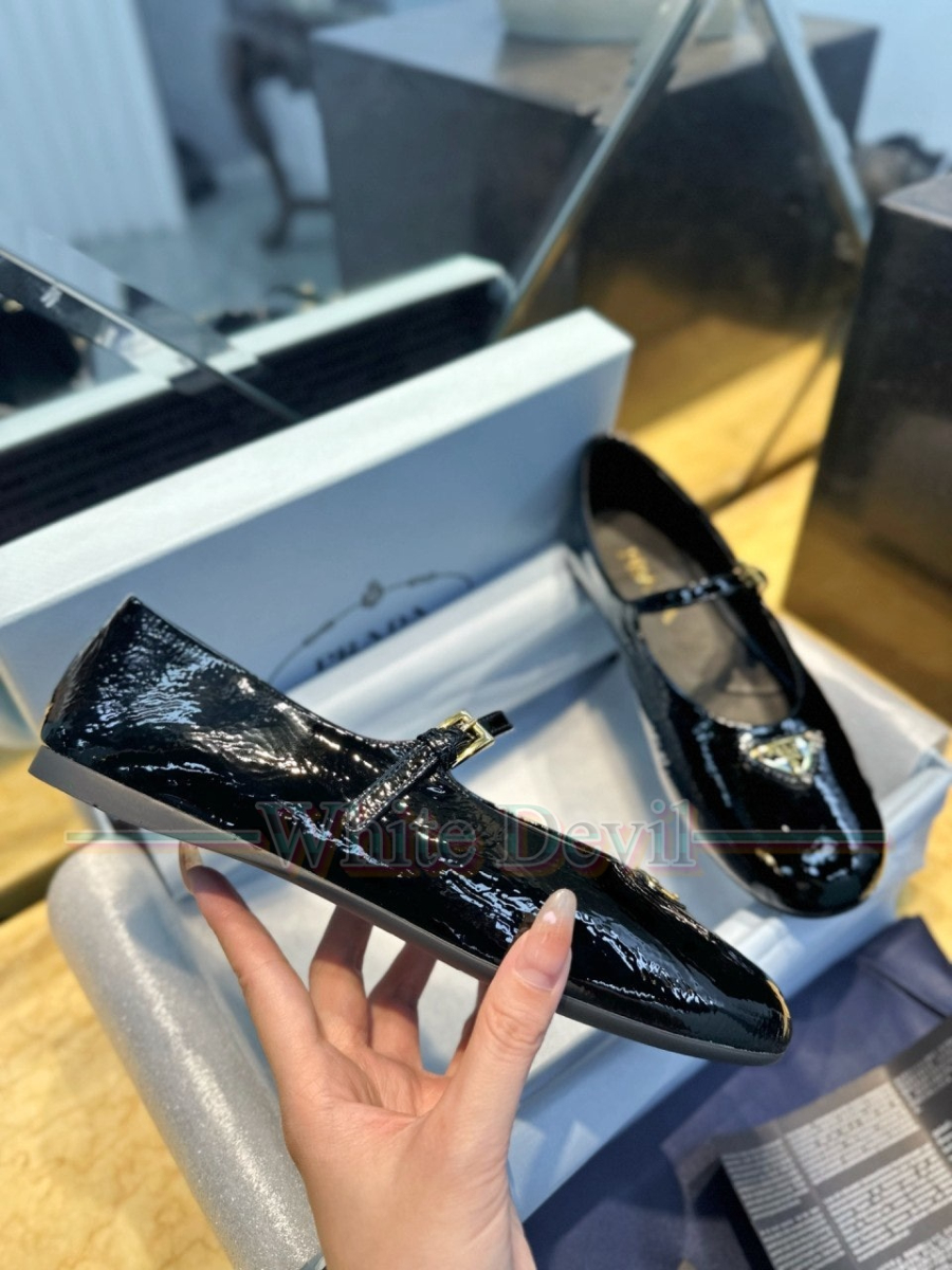 하얀악마 레플리카 프라다 플랫슈즈 (8).jpg