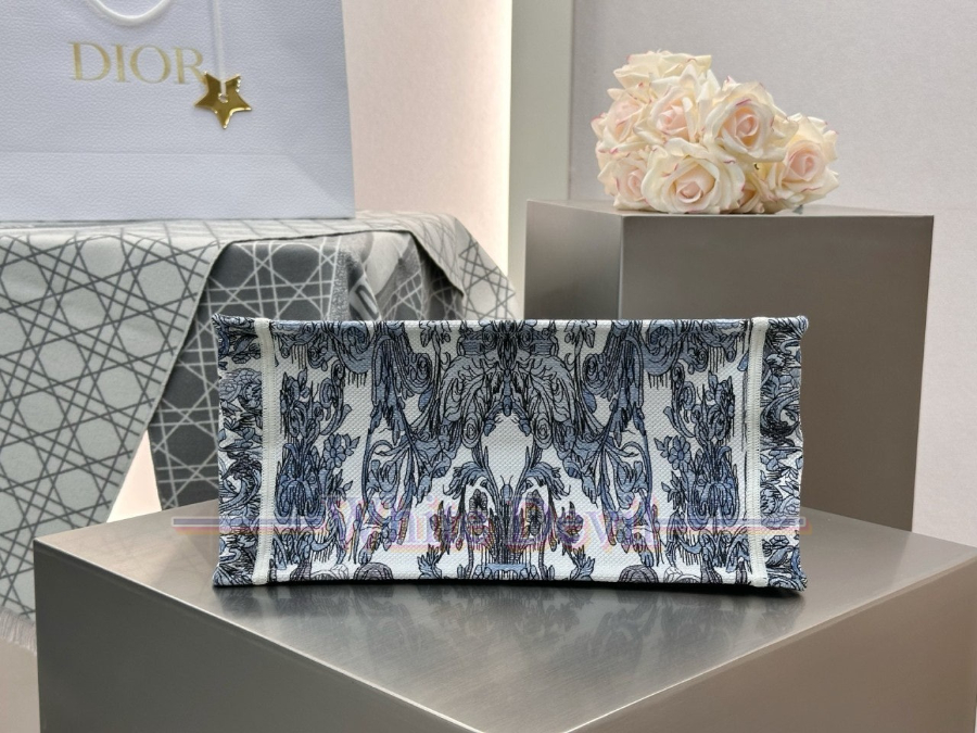 하얀악마 이미테이션 디올 북토트백 (13).jpg