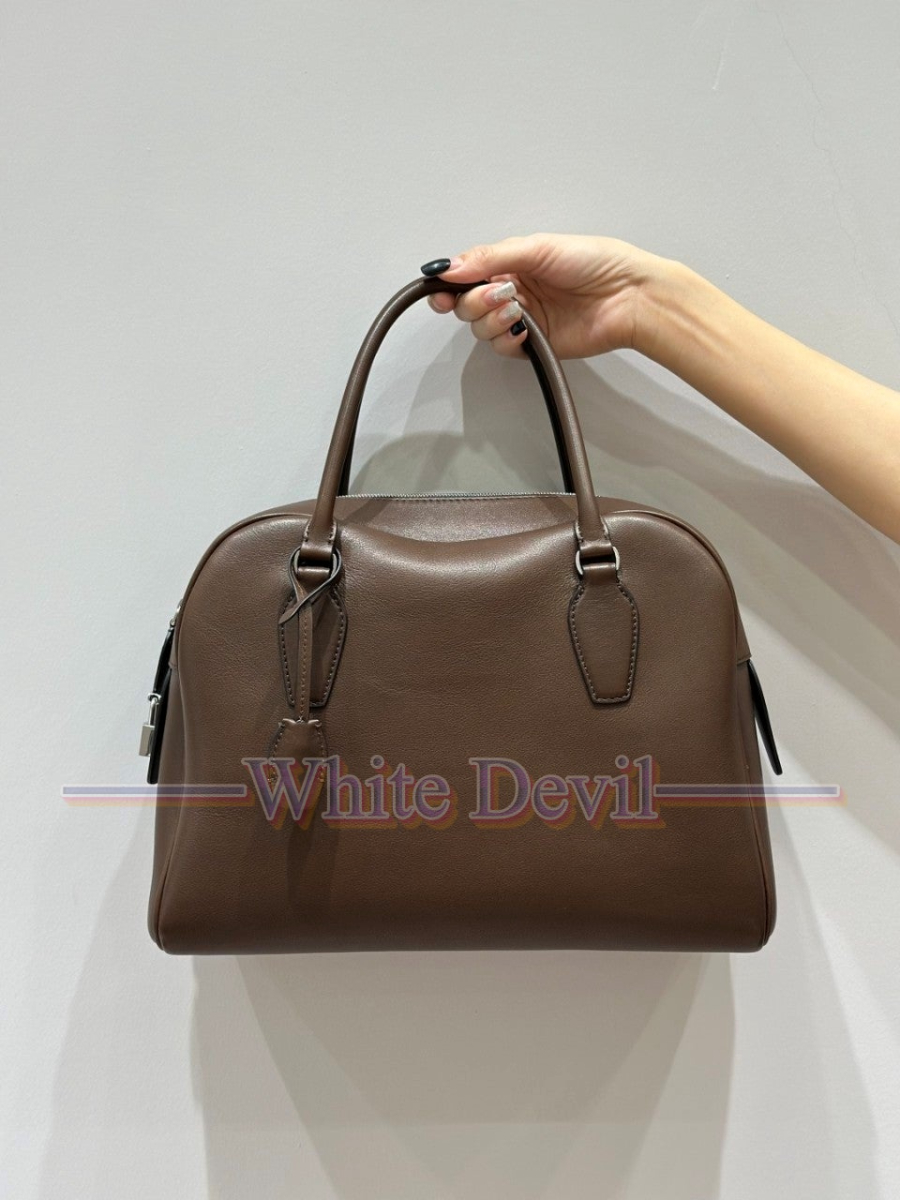 하얀악마 이미테이션 더로우 가방 (2).jpg