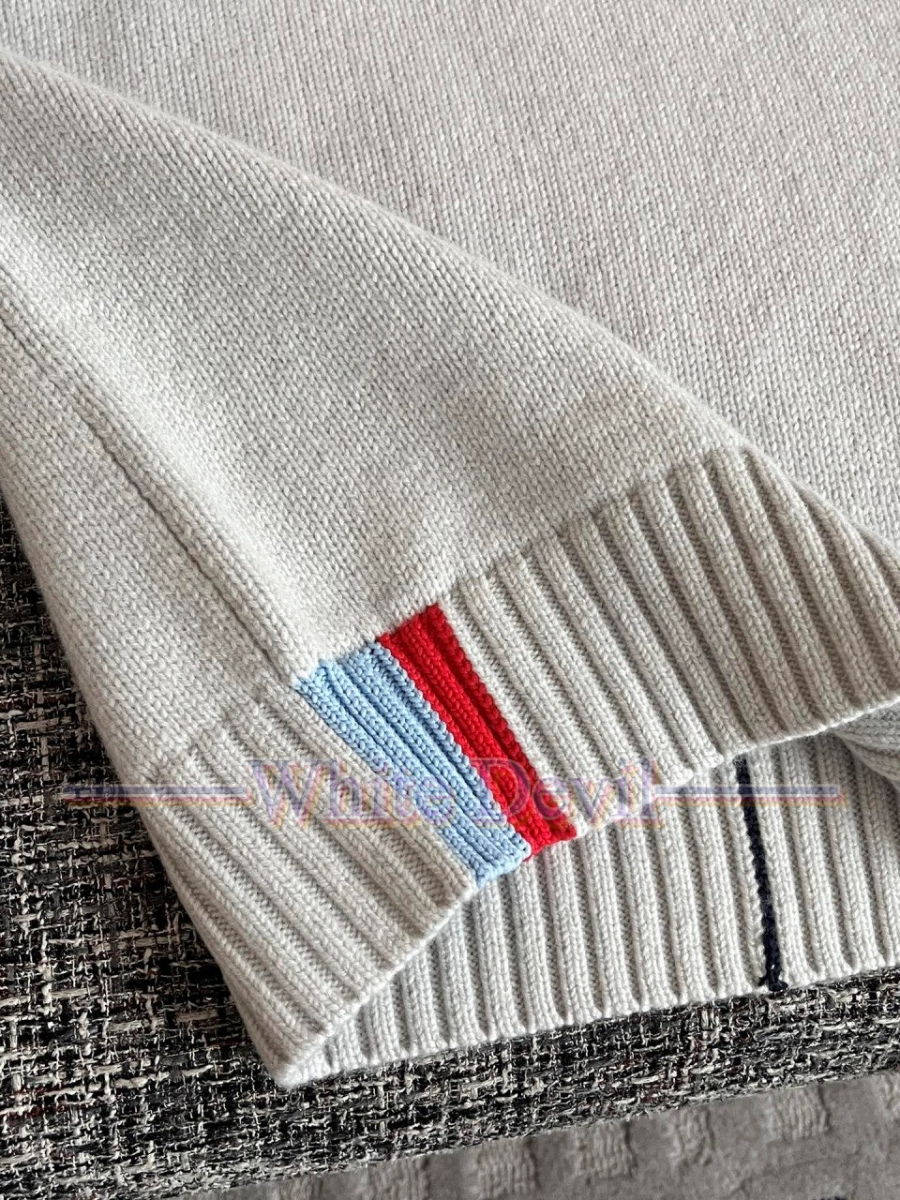 하얀악마 이미테이션 로에베 니트 (18).jpg