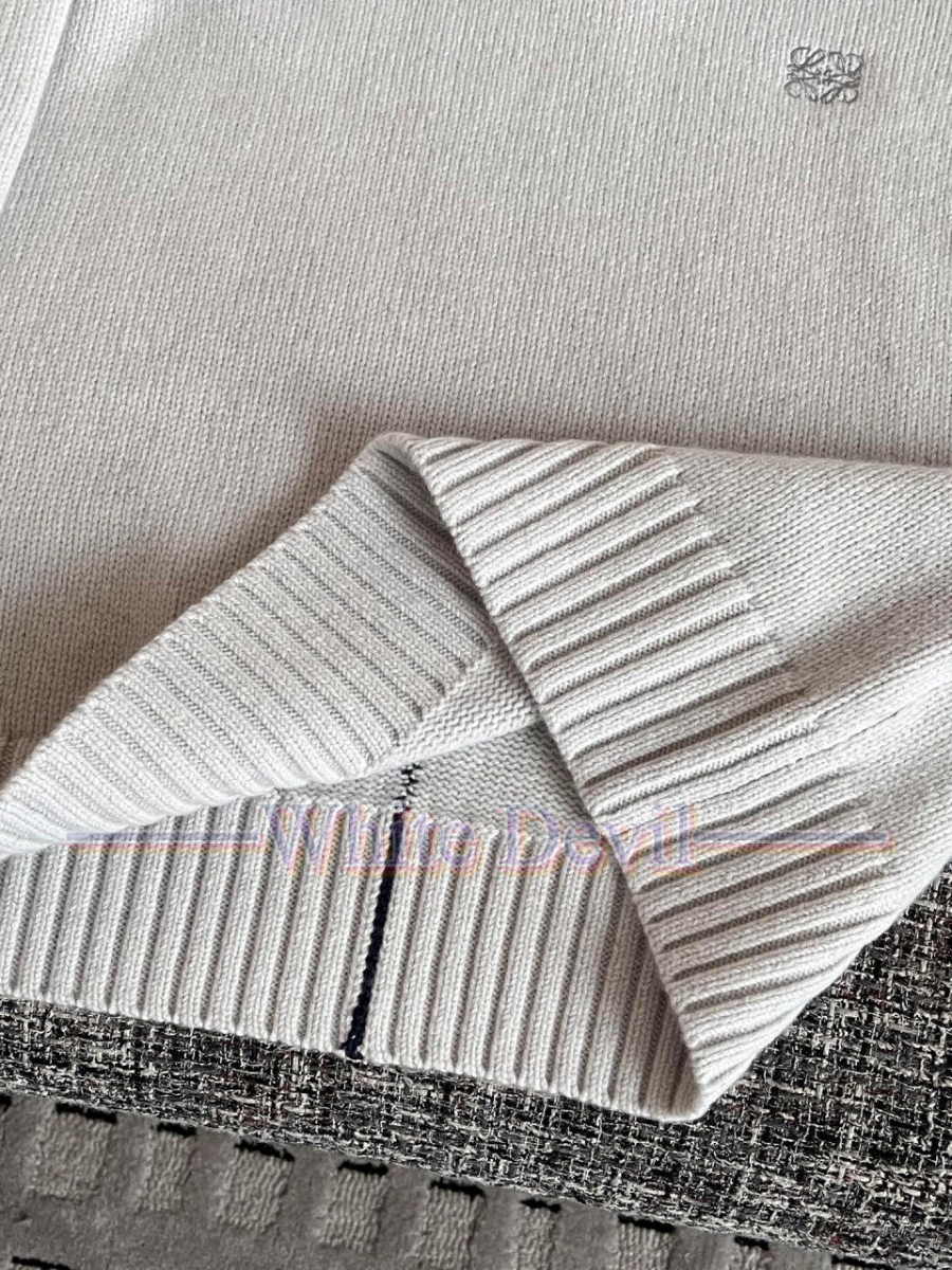 하얀악마 이미테이션 로에베 니트 (20).jpg