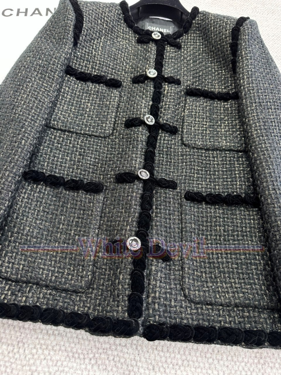 하얀악마 이미테이션 샤넬 코트 (9).jpg