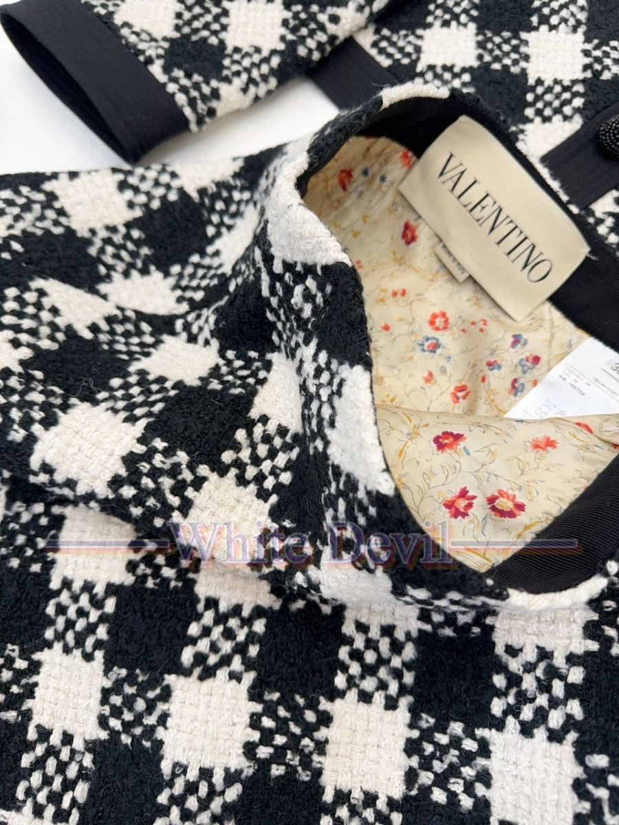 하얀악마 레플리카 발렌티노 투피스 (28).jpg