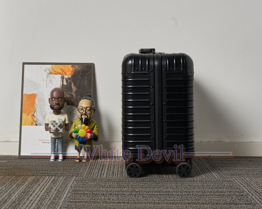 하얀악마 레플리카 리모와 캐리어 (7).jpg