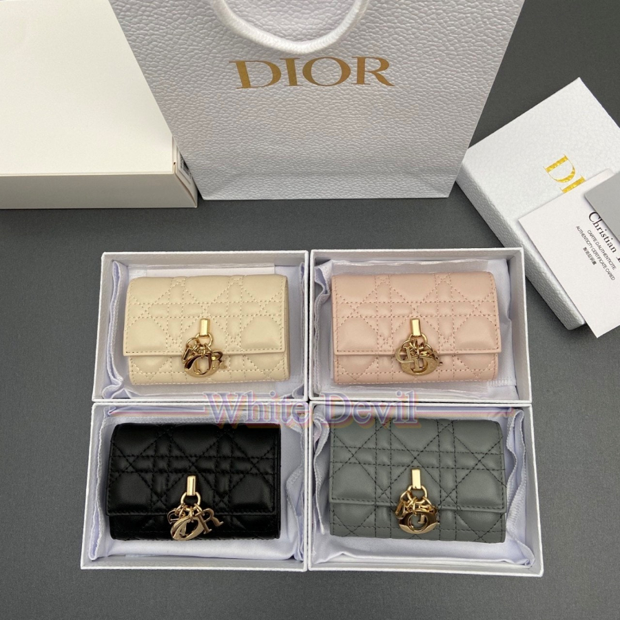 하얀악마 이미테이션 디올 지갑 (1).jpg