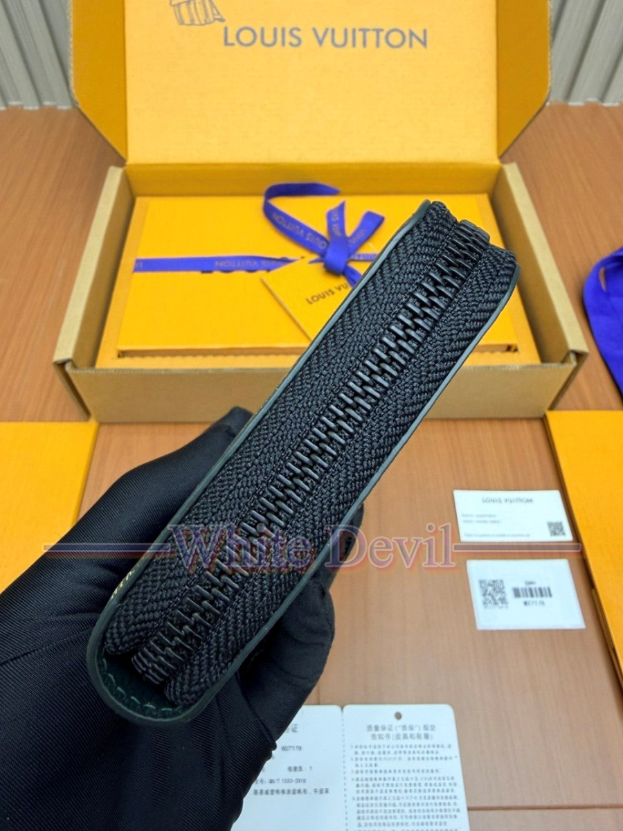 하얀악마 레플리카 루이 지갑 (11).jpg