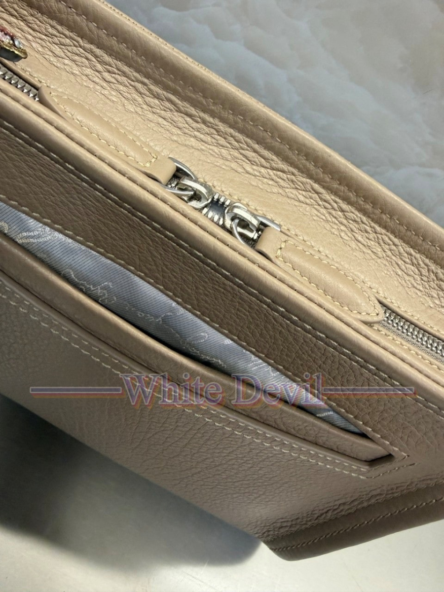 하얀악마 레플리카 벨루티 메신저백 (9).jpg