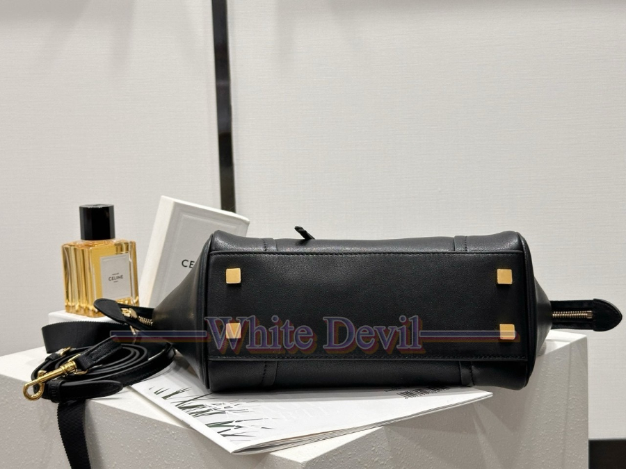 하얀악마 레플리카 셀린느 러기지 (11).jpg