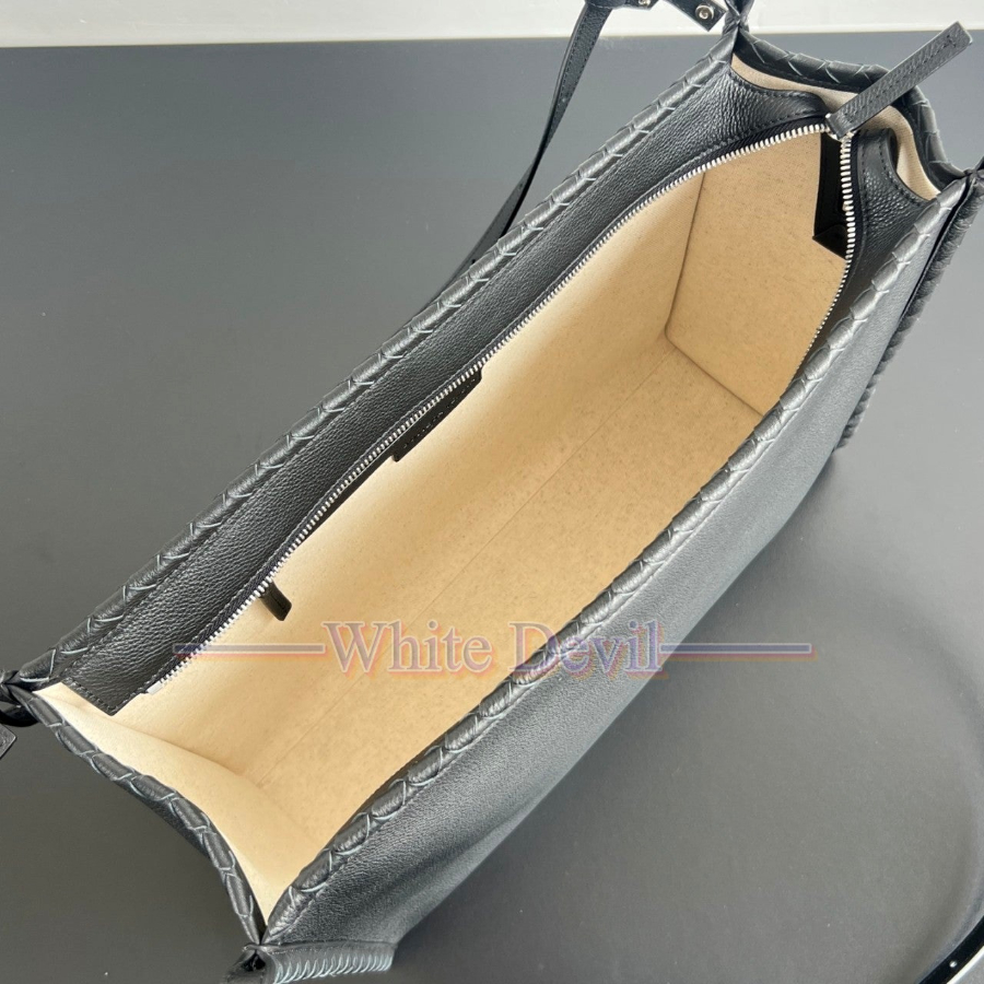 하얀악마 레플리카 보테가 메신저백 (6).jpg
