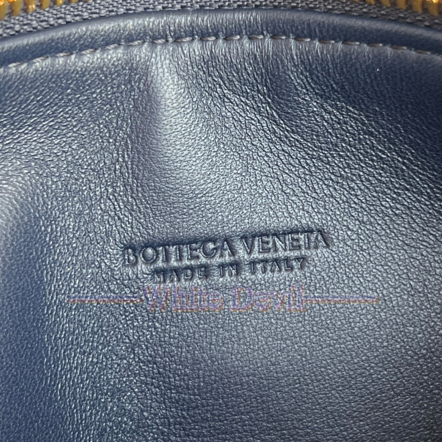 하얀악마 레플리카 보테가 월리스 (9).jpg