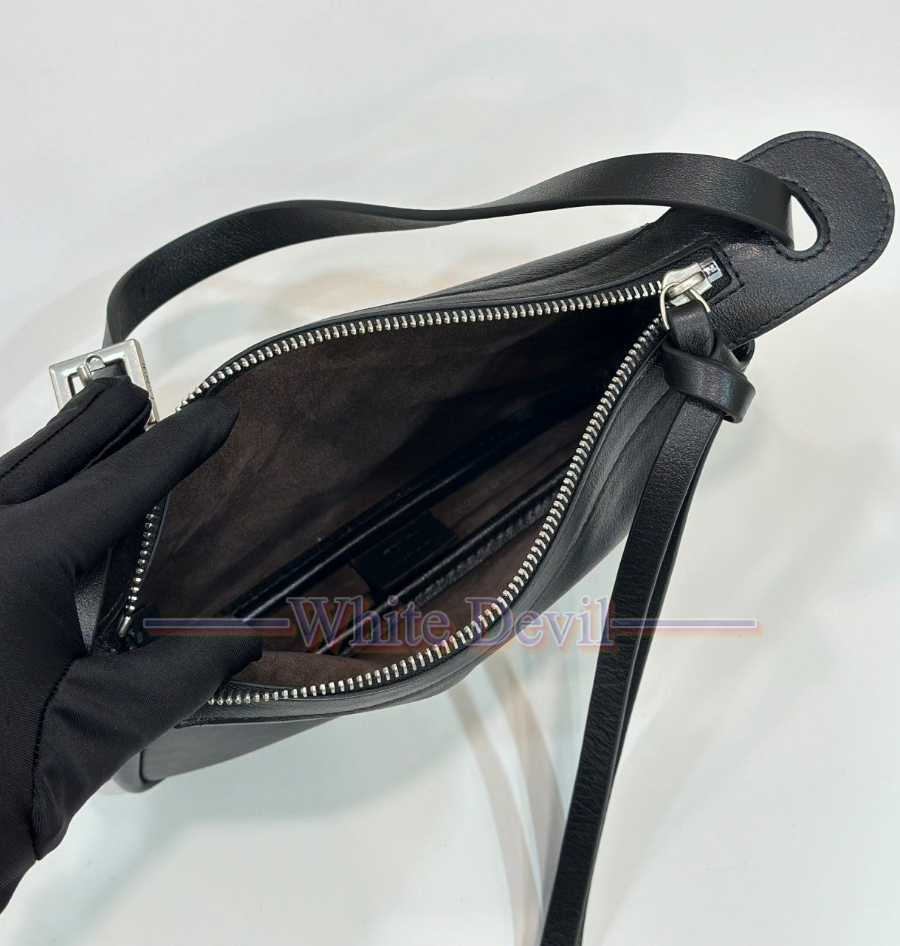 하얀악마 레플리카 펜디 심플리 (11).jpg