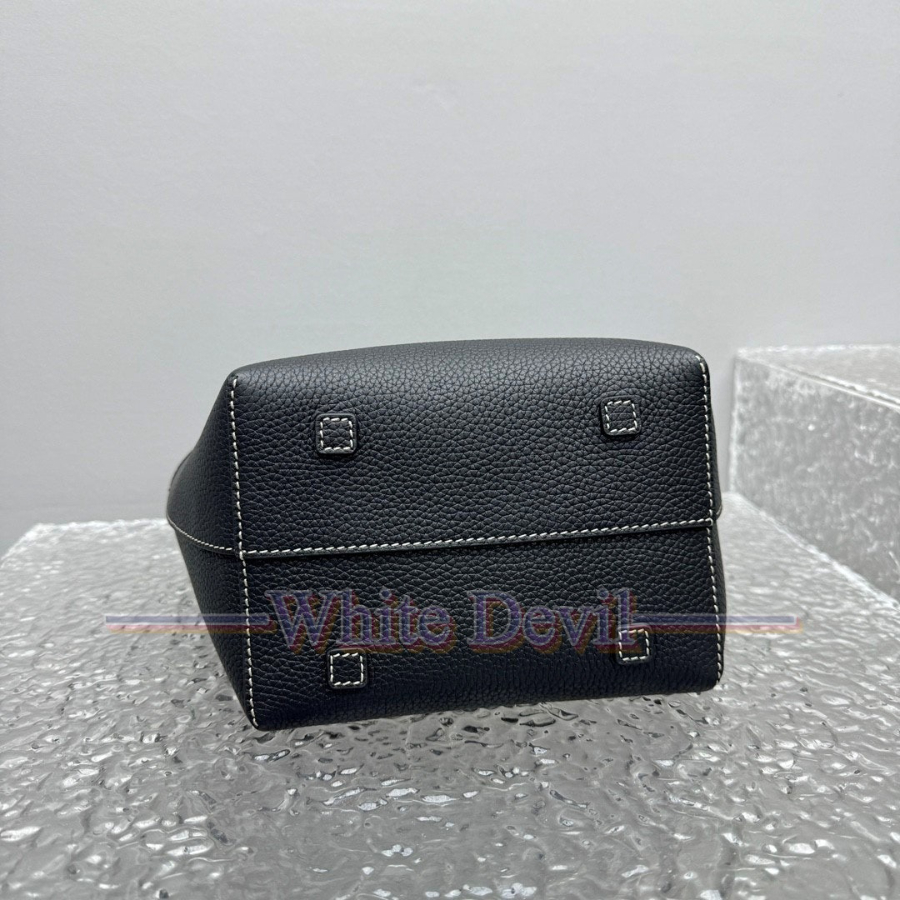 하얀악마 레플리카 더로우 토트백 (6).jpg