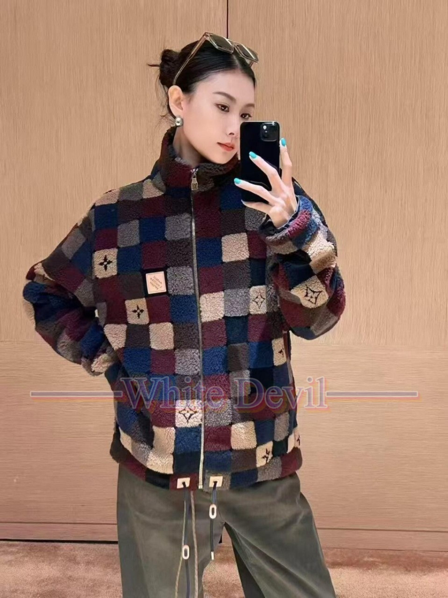 하얀악마 레플리카 루이비통 자켓 (2).jpg