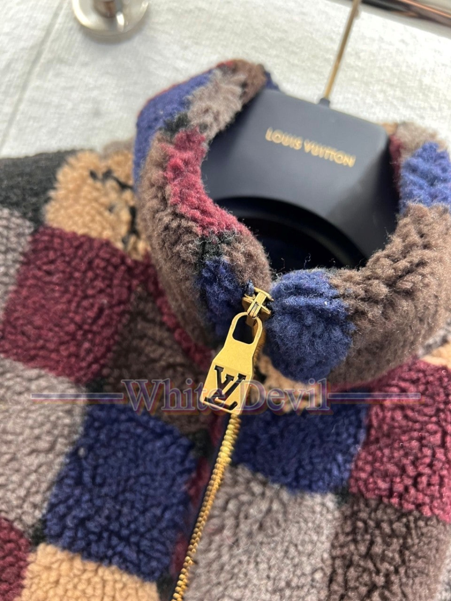 하얀악마 레플리카 루이비통 자켓 (8).jpg