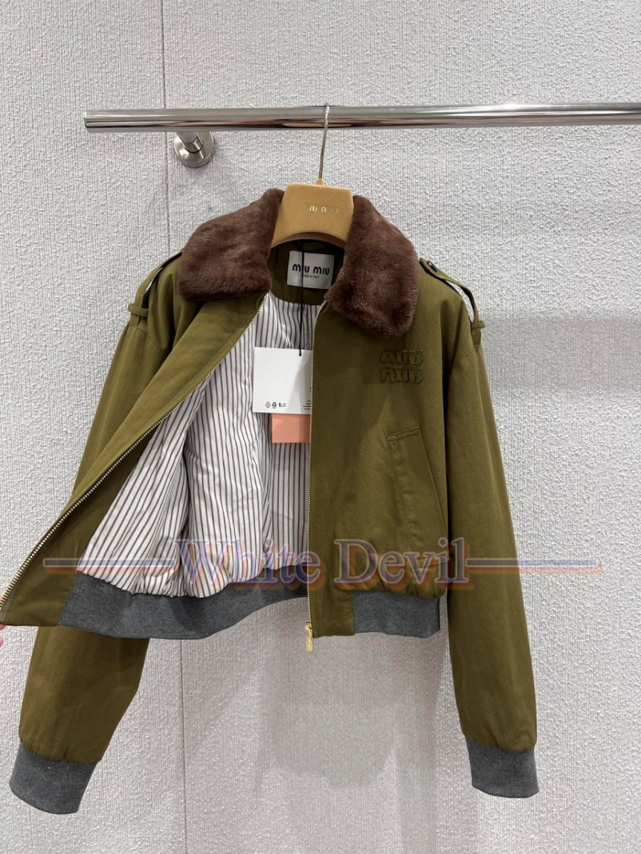 하얀악마 레플리카 미우미우 투피스 (6).jpg