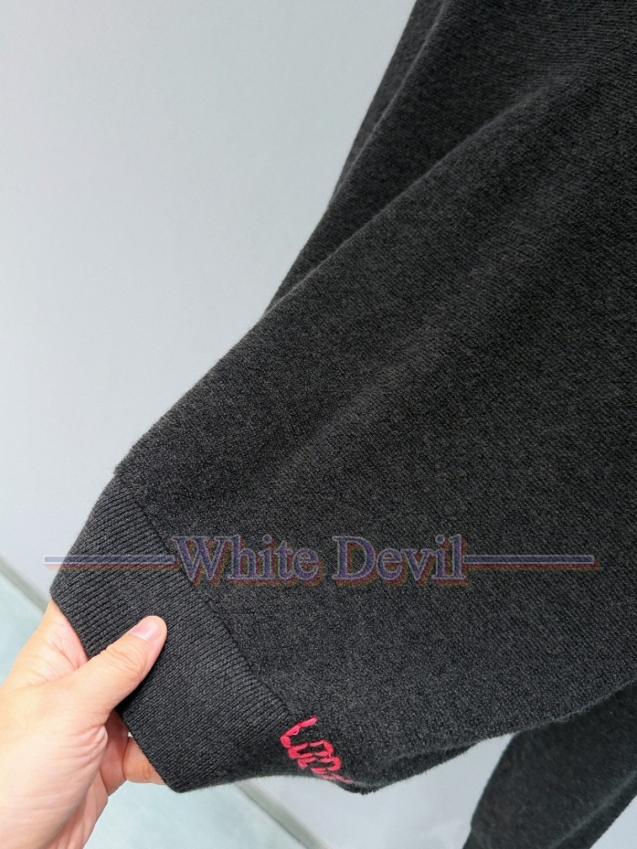 하얀악마 레플리카 로에베 니트 (9).jpg