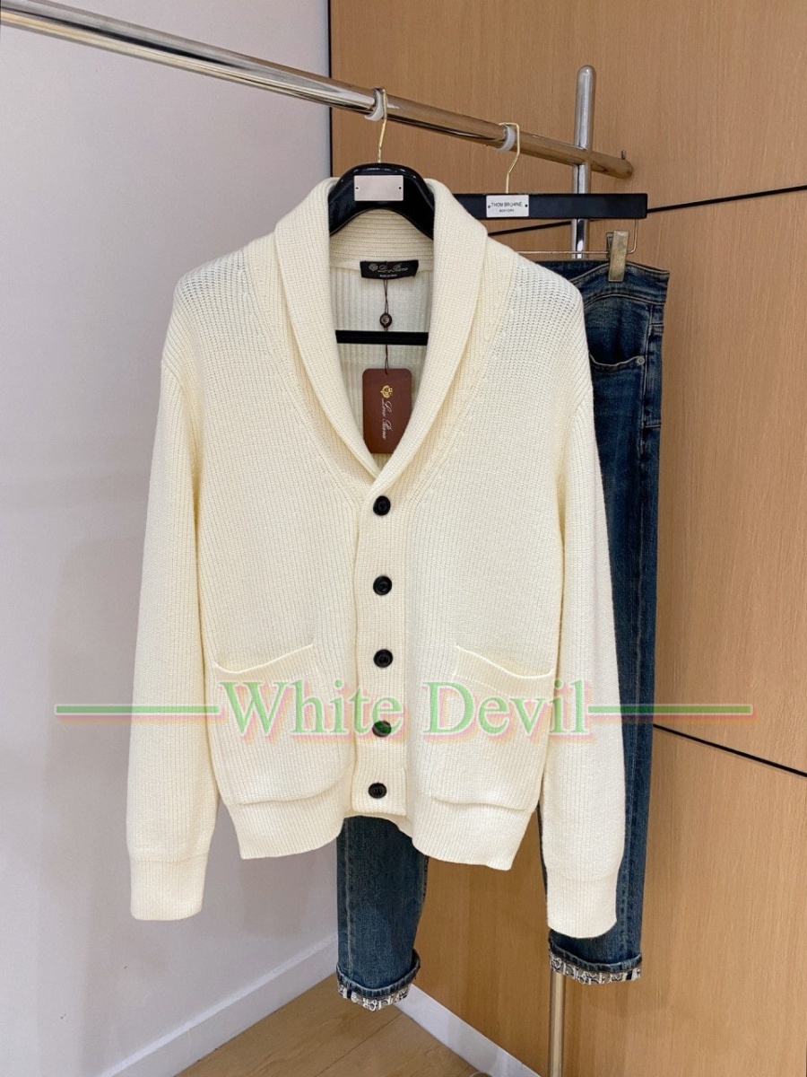 하얀악마 이미테이션 로로 가디건 (2).jpg