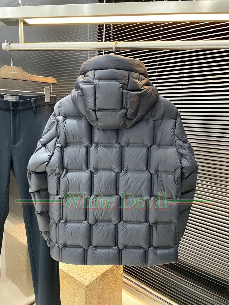 하얀악마 이미테이션 제냐 패딩 (9).jpg