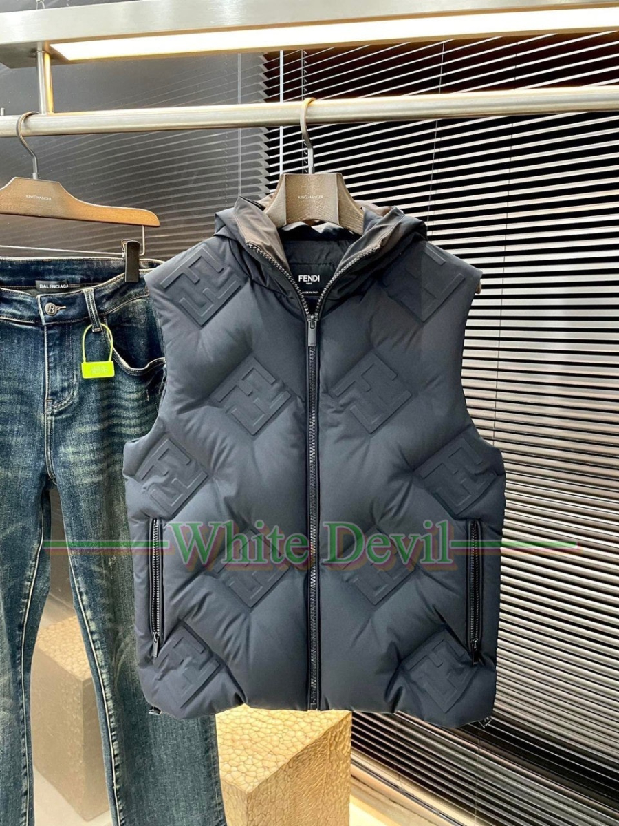 하얀악마 이미테이션 펜디 패딩 조끼 (1).jpg