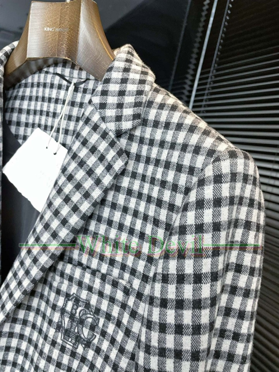 하얀악마 이미테이션 쿠치 자켓 (3).jpg