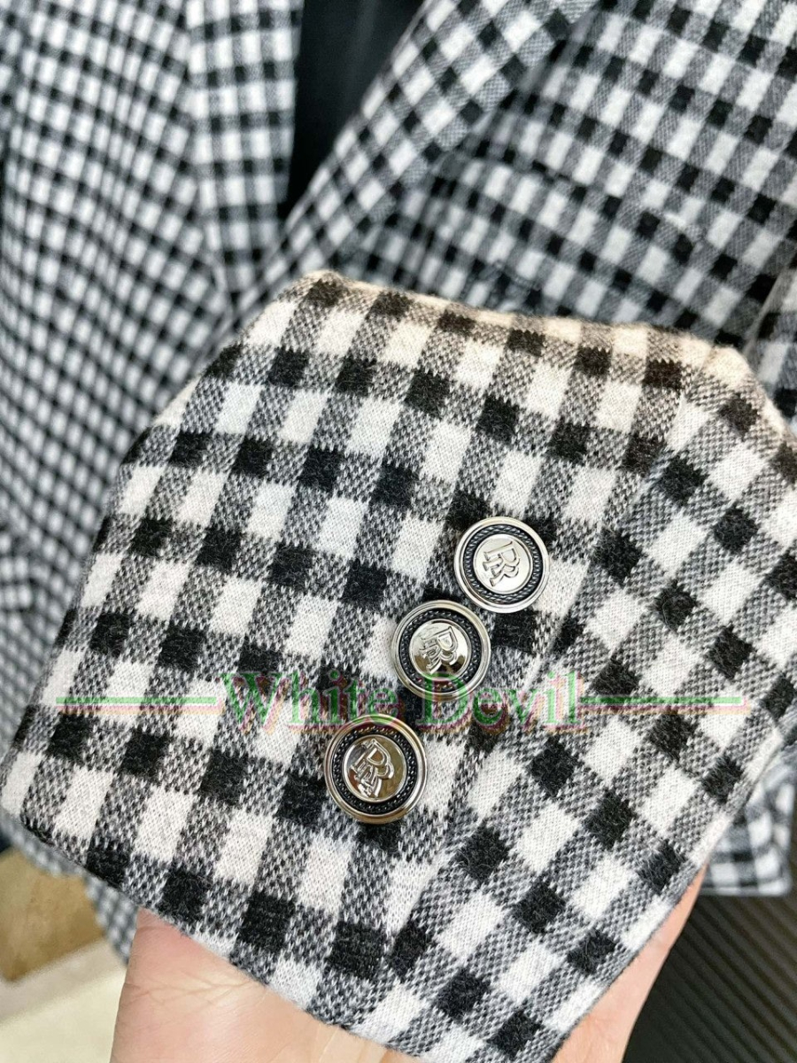 하얀악마 이미테이션 쿠치 자켓 (5).jpg