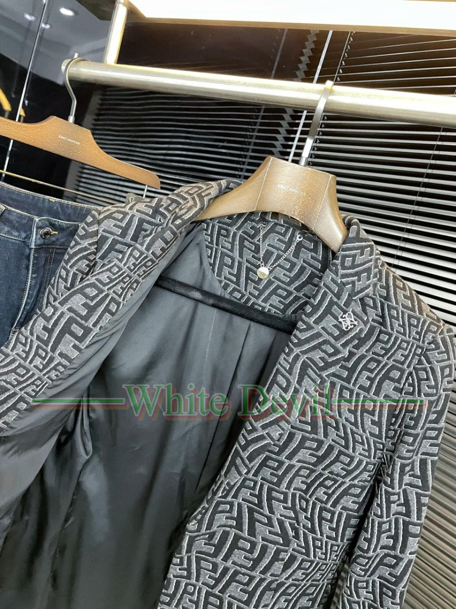 하얀악마 이미테이션 펜디 자켓 (6).jpg