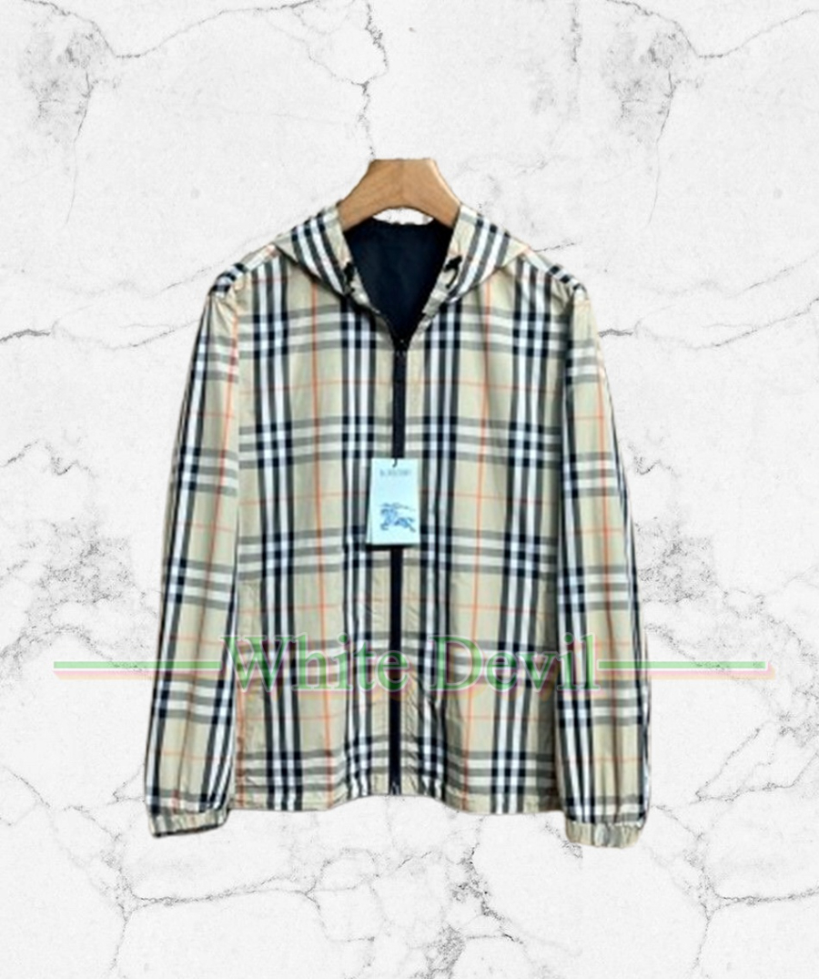 하얀악마 이미테이션 버버리 점퍼 (12).JPG