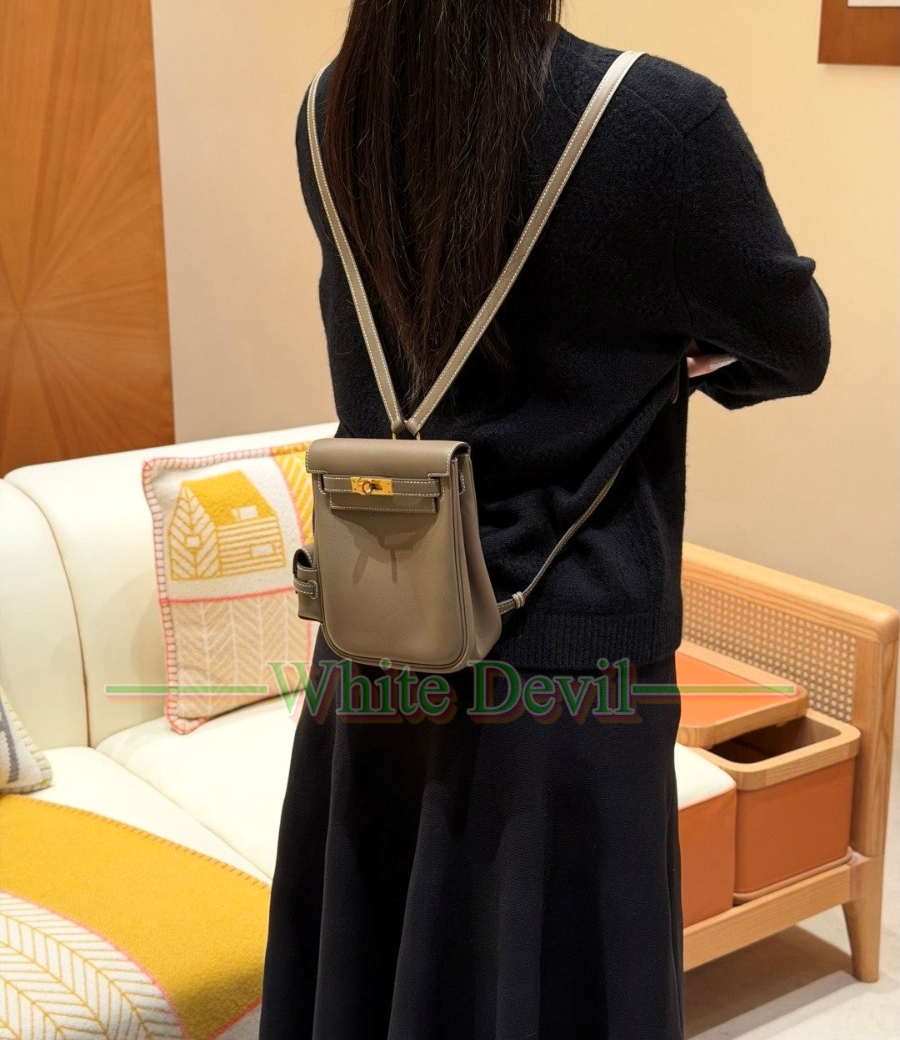 하얀악마 이미테이션 에르 켈리 점퍼 (1).jpg