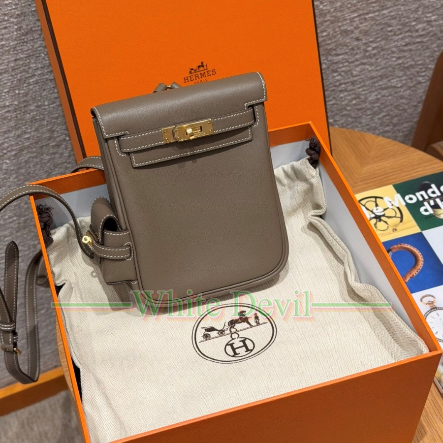 하얀악마 이미테이션 에르 켈리 점퍼 (3).jpg