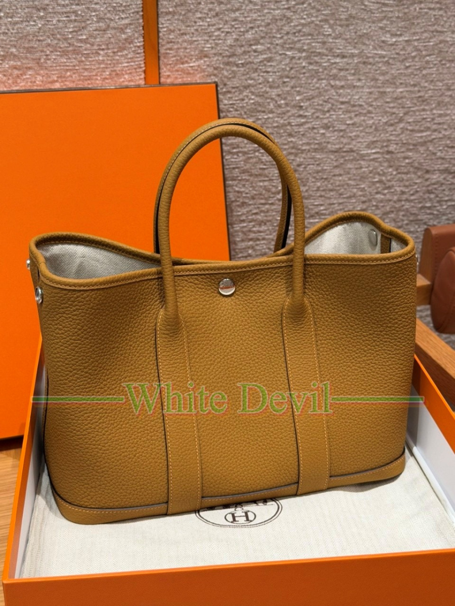 하얀악마 이미테이션 에르 가든파티 (2).jpg