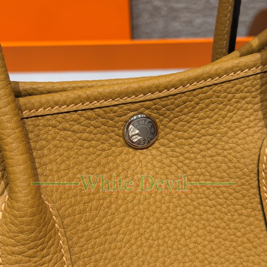 하얀악마 이미테이션 에르 가든파티 (14).jpg